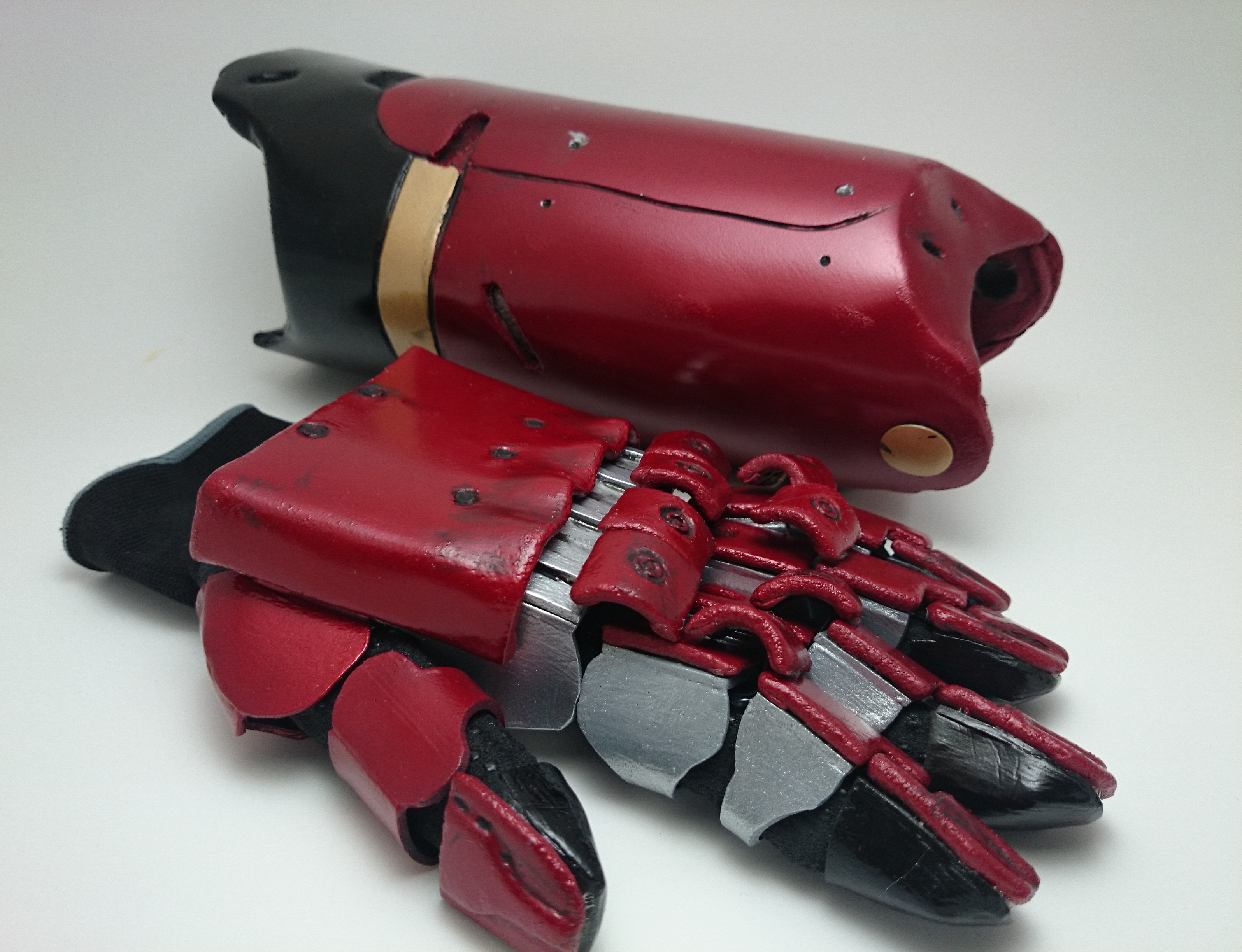 Completed worbla/foam hybrid arm